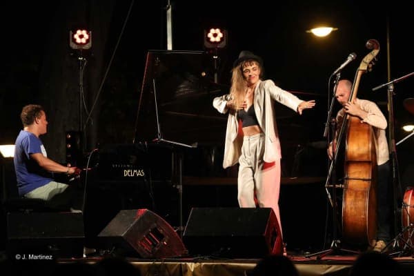 Camille Bertault - Performance scénique